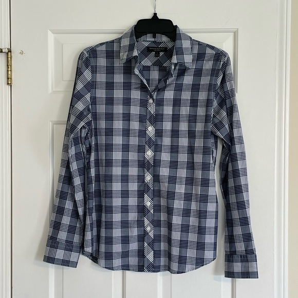 Navy Blouse by Banana Republic - Picture 1 of 4